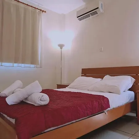 Sunny Bay Villa Protarász